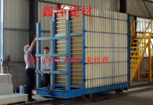 保温板设备组装销售,宁津县鑫泽新型建材设备厂